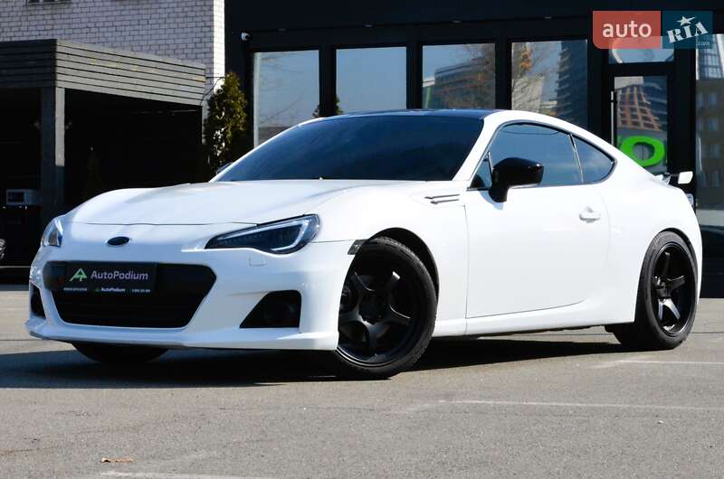 Купе Subaru BRZ 2017 в 
