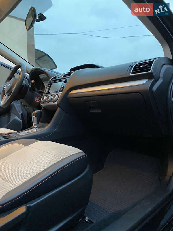 Хетчбек Subaru Crosstrek 2016 в Черкасах фото 7 Хетчбек Subaru Crosstrek 2016 в Черкасах