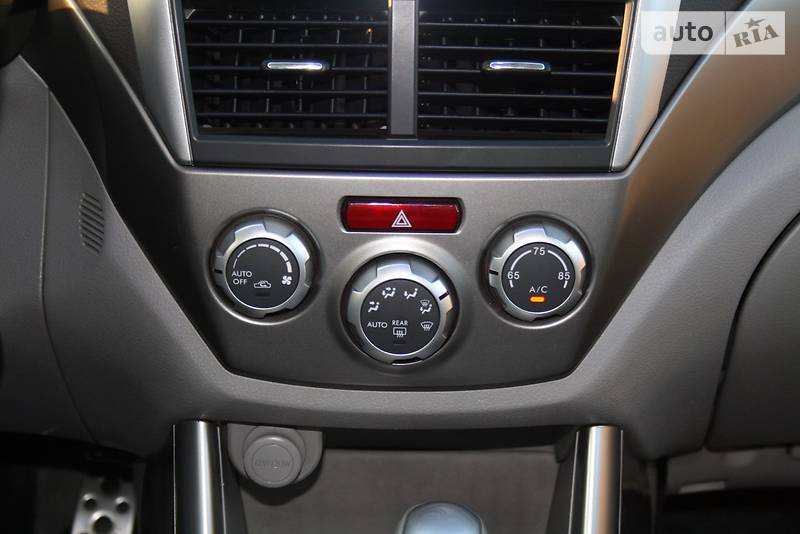 Внедорожник / Кроссовер Subaru Forester 2009 в Киеве