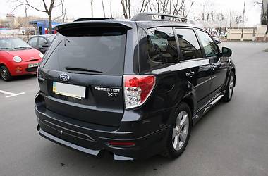 Внедорожник / Кроссовер Subaru Forester 2009 в 
