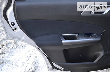 Внедорожник / Кроссовер Subaru Forester 2011 в 