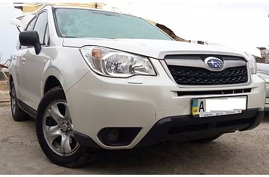 Внедорожник / Кроссовер Subaru Forester 2014 в Киеве