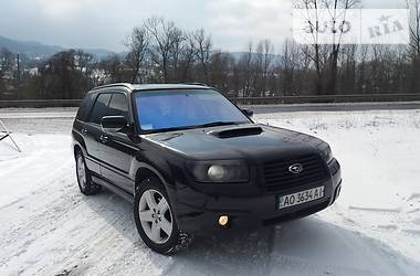 Универсал Subaru Forester 2005 в Сваляве