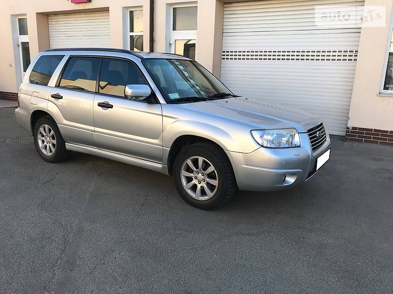 Subaru Forester 2008 року