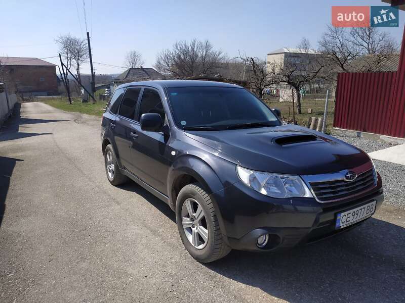 Позашляховик / Кросовер Subaru Forester 2008 в Чернівцях