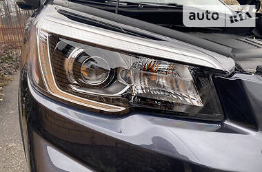 Позашляховик / Кросовер Subaru Forester 2019 в 