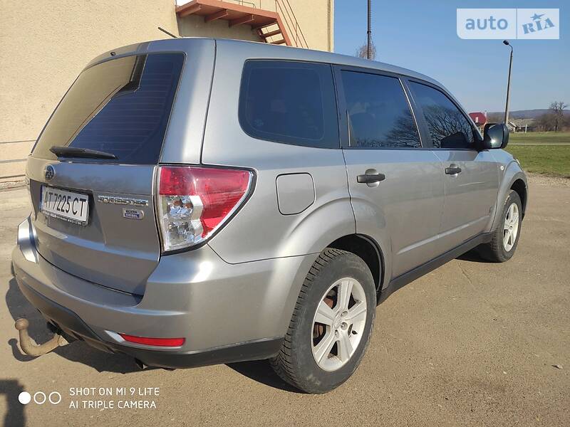 Внедорожник / Кроссовер Subaru Forester 2010 в Ивано-Франковске