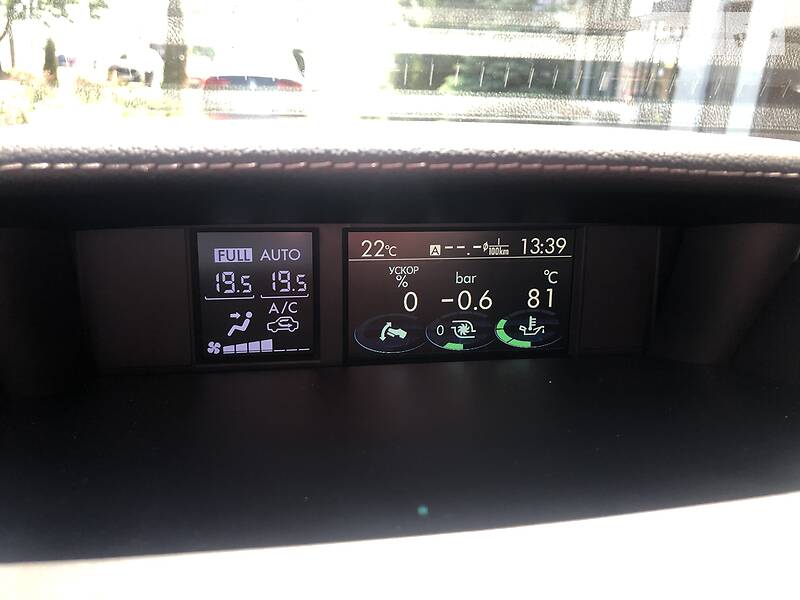 Позашляховик / Кросовер Subaru Forester 2016 в Харкові