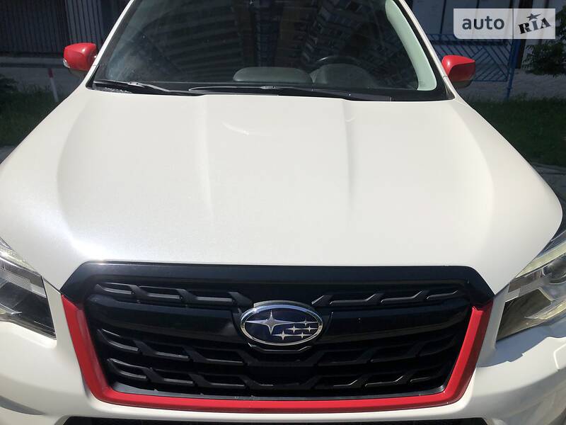 Позашляховик / Кросовер Subaru Forester 2016 в Харкові