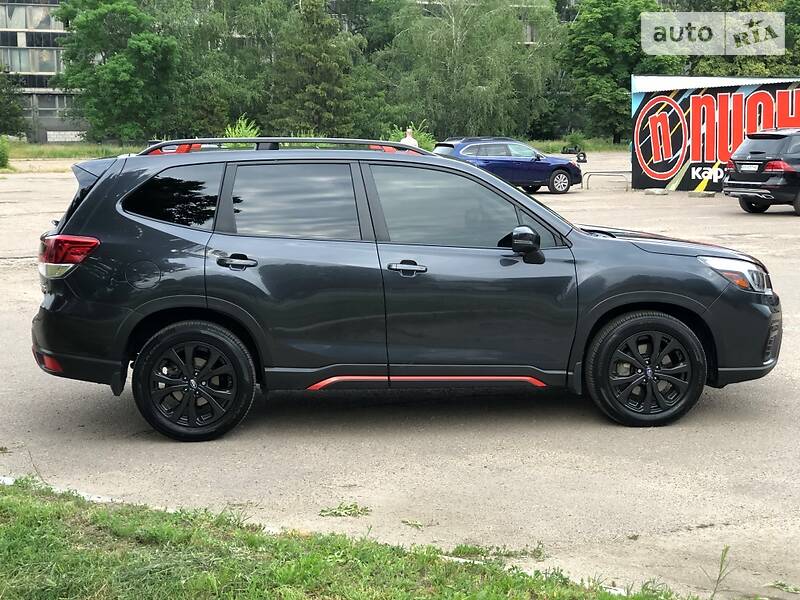 Позашляховик / Кросовер Subaru Forester 2018 в Харкові