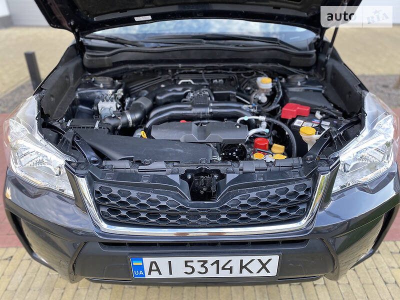 Позашляховик / Кросовер Subaru Forester 2014 в Києві