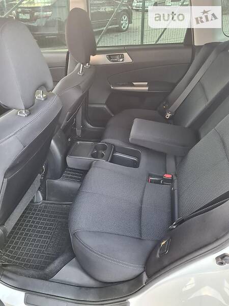 Позашляховик / Кросовер Subaru Forester 2011 в Дніпрі