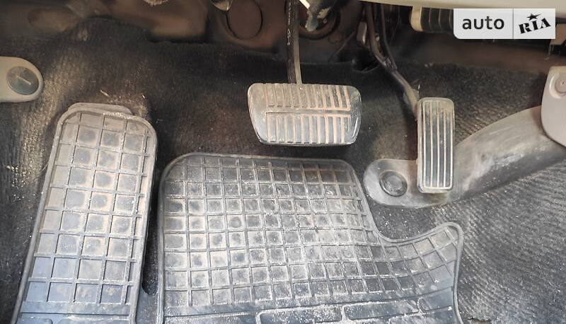 Внедорожник / Кроссовер Subaru Forester 2004 в Одессе