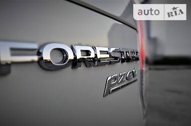 Внедорожник / Кроссовер Subaru Forester 2016 в Днепре