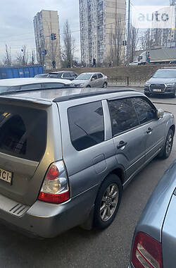Универсал Subaru Forester 2006 в Киеве
