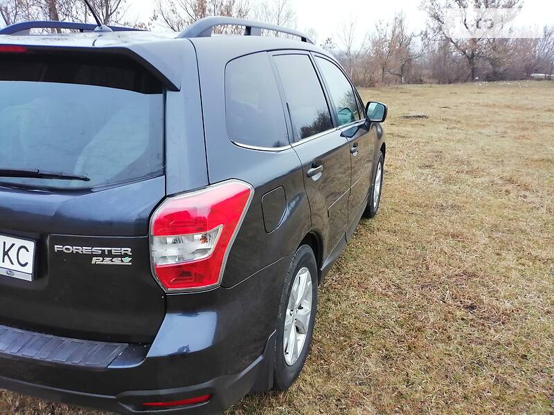 Внедорожник / Кроссовер Subaru Forester 2014 в Харькове