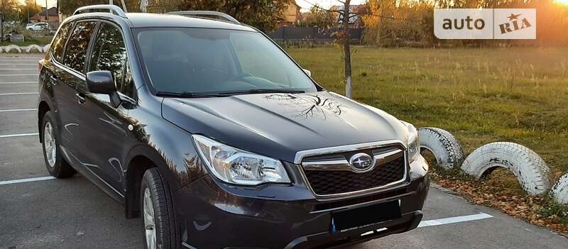 Позашляховик / Кросовер Subaru Forester 2013 в Вараші