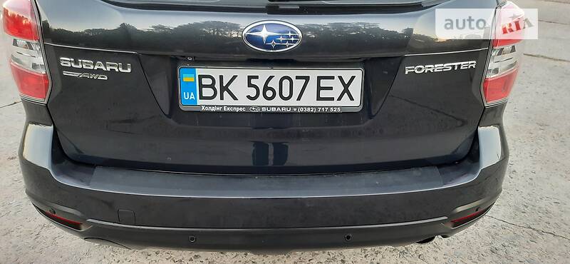 Позашляховик / Кросовер Subaru Forester 2013 в Вараші