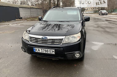 Позашляховик / Кросовер Subaru Forester 2008 в Києві