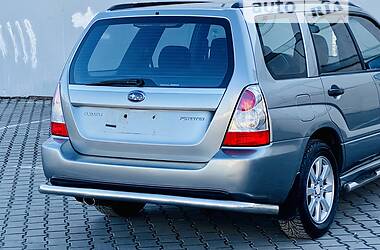 Внедорожник / Кроссовер Subaru Forester 2008 в 