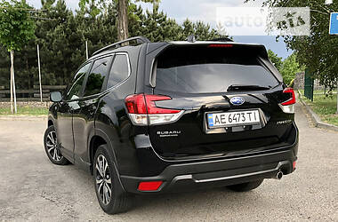 Внедорожник / Кроссовер Subaru Forester 2019 в 