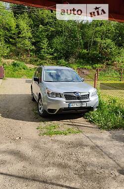 Внедорожник / Кроссовер Subaru Forester 2015 в Межгорье