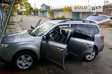 Внедорожник / Кроссовер Subaru Forester 2008 в 