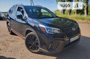 Внедорожник / Кроссовер Subaru Forester 2019 в Киеве