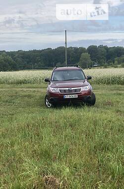 Позашляховик / Кросовер Subaru Forester 2011 в Івано-Франківську