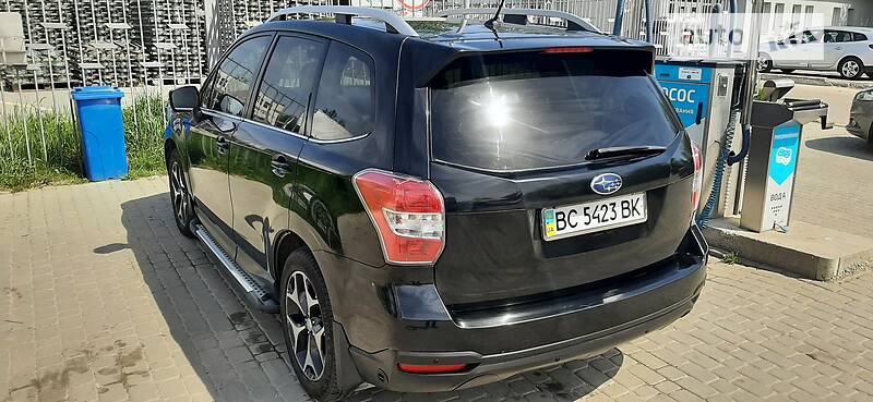 Внедорожник / Кроссовер Subaru Forester 2014 в Львове