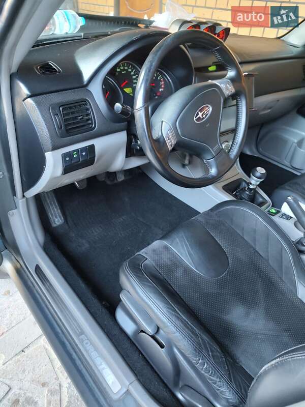 Позашляховик / Кросовер Subaru Forester 2007 в Новомосковську