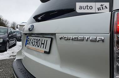 Внедорожник / Кроссовер Subaru Forester 2011 в Хмельницком