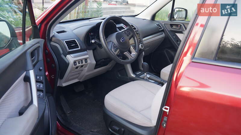 Внедорожник / Кроссовер Subaru Forester 2018 в Киеве