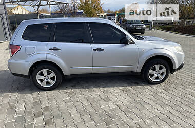 Внедорожник / Кроссовер Subaru Forester 2013 в Звягеле