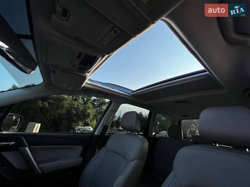 Внедорожник / Кроссовер Subaru Forester 2016 в Днепре
