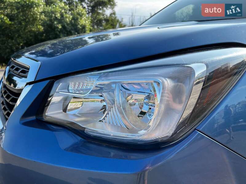 Внедорожник / Кроссовер Subaru Forester 2016 в Днепре