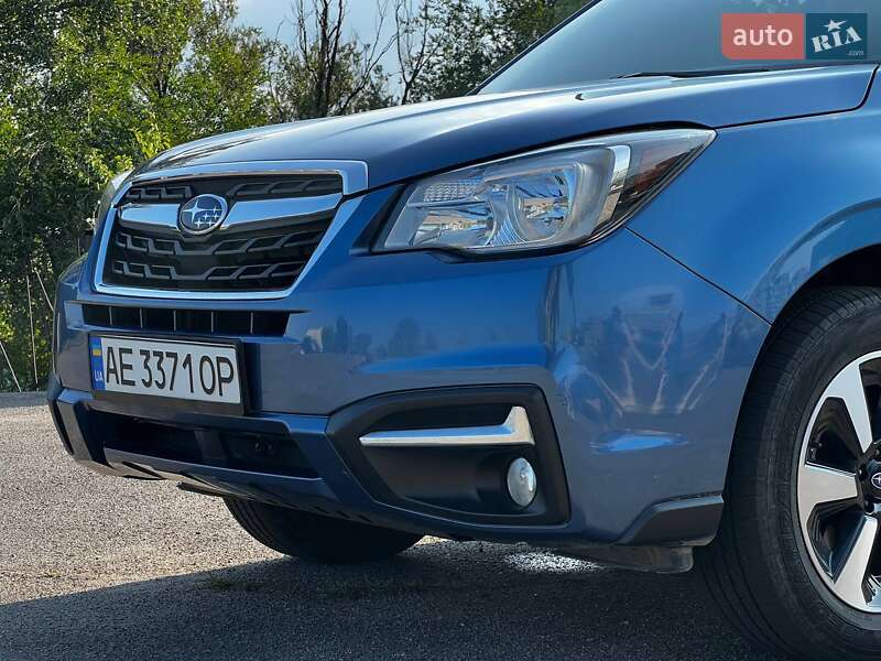 Внедорожник / Кроссовер Subaru Forester 2016 в Днепре