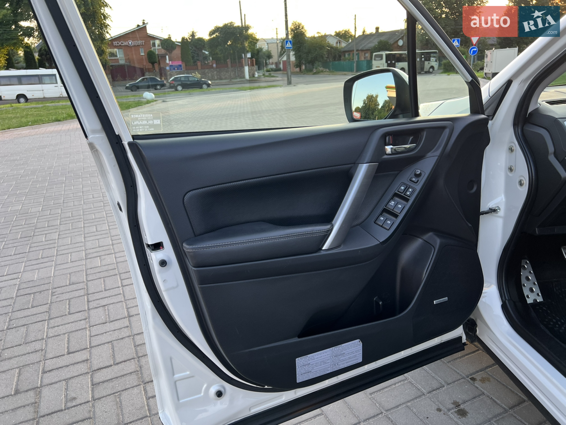 2015 Subaru Forester - мініатюра 25
