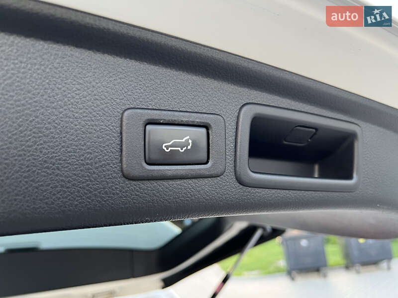 Позашляховик / Кросовер Subaru Forester 2015 в Житомирі