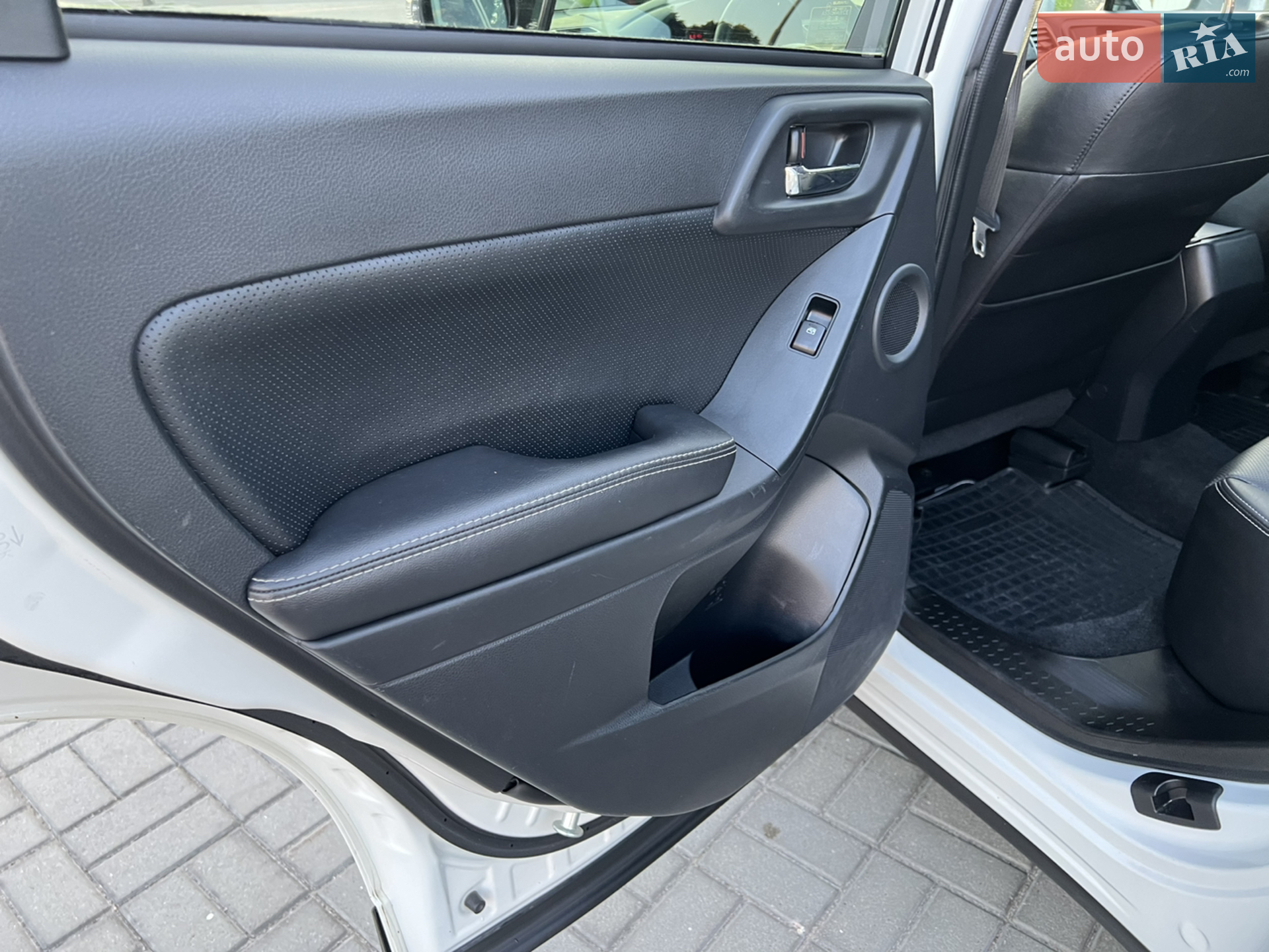 2015 Subaru Forester - мініатюра 46