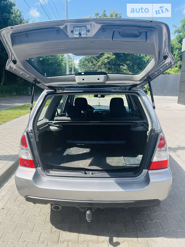Позашляховик / Кросовер Subaru Forester 2007 в Львові