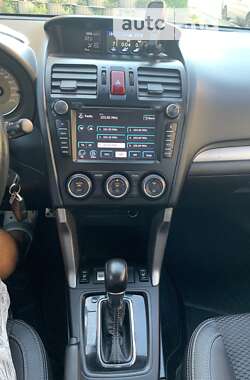 Позашляховик / Кросовер Subaru Forester 2013 в 