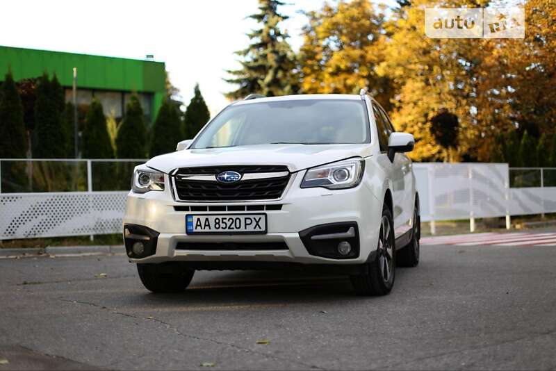 Внедорожник / Кроссовер Subaru Forester 2017 в Киеве