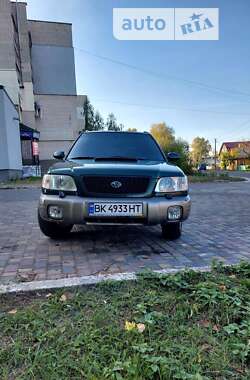 Внедорожник / Кроссовер Subaru Forester 2001 в Дубровице