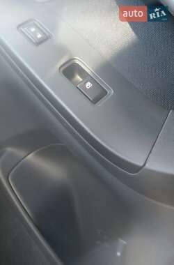 Внедорожник / Кроссовер Subaru Forester 2014 в 