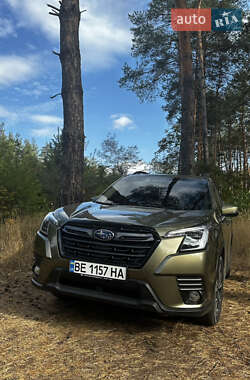 Внедорожник / Кроссовер Subaru Forester 2022 в Южном