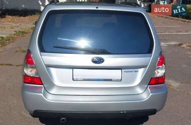 Внедорожник / Кроссовер Subaru Forester 2006 в Киеве