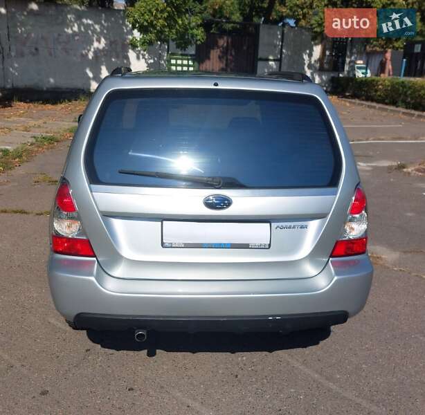 Позашляховик / Кросовер Subaru Forester 2006 в Києві фото 3 Позашляховик / Кросовер Subaru Forester 2006 в Києві