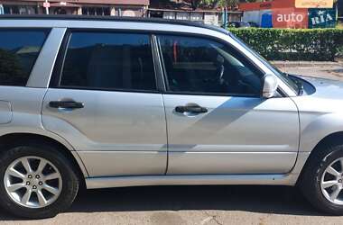 Внедорожник / Кроссовер Subaru Forester 2006 в Киеве