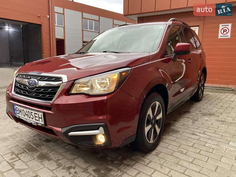 Внедорожник / Кроссовер Subaru Forester 2017 в 